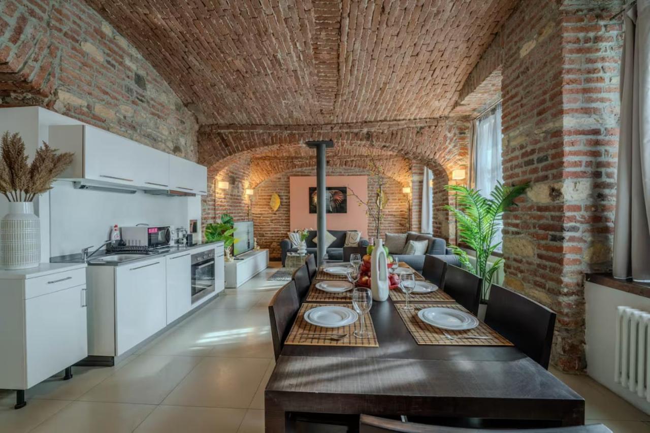 Spacious Centro Apartmán *